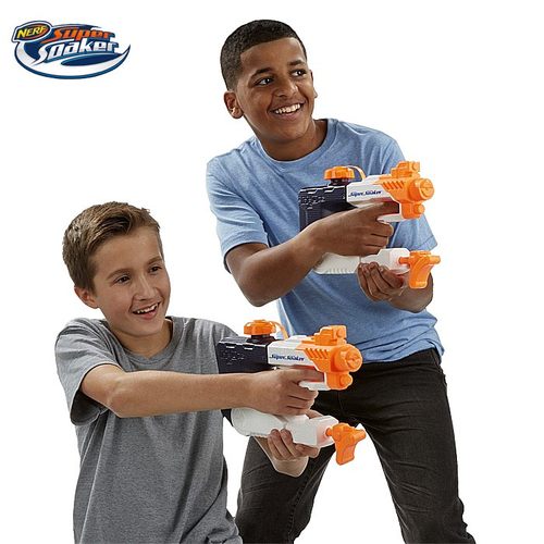 孩之宝两栖散射海神风浪戏水玩具