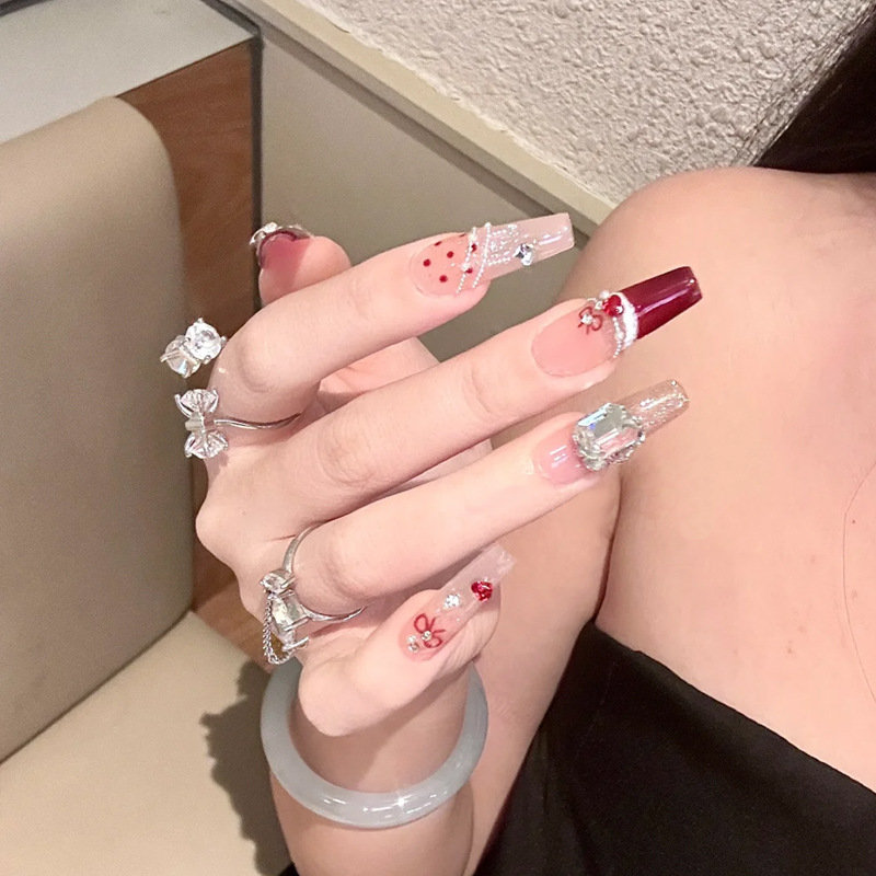 法式穿戴甲高级感水钻珍珠蝴蝶结手工美甲片可拆卸假指甲贴片30