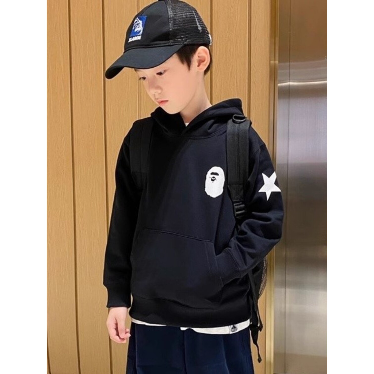 日系潮牌儿童连帽卫衣猴子卡通印花加绒上衣中大童衣服帽衫男女童