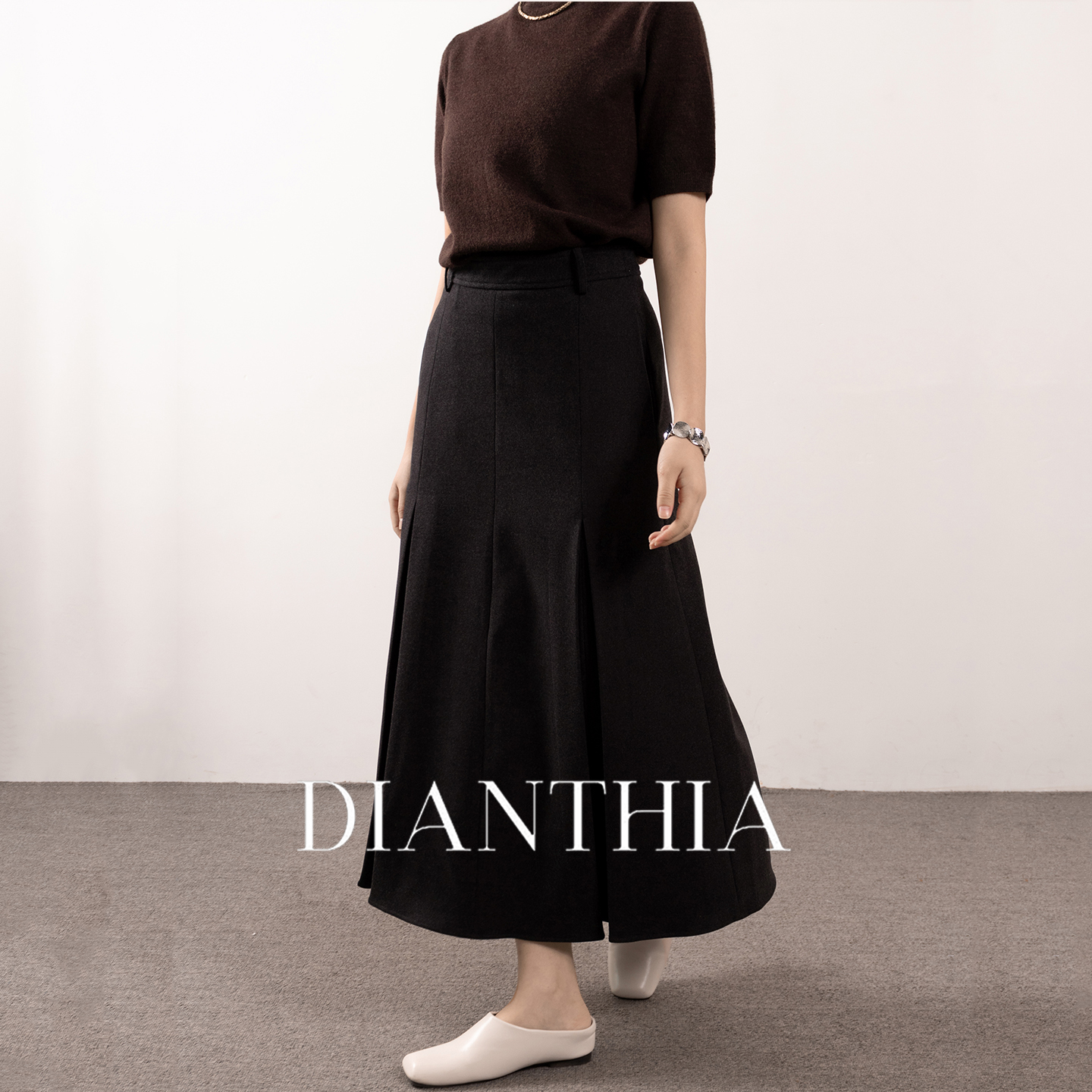 下摆折叠设计感高腰显瘦半身裙女