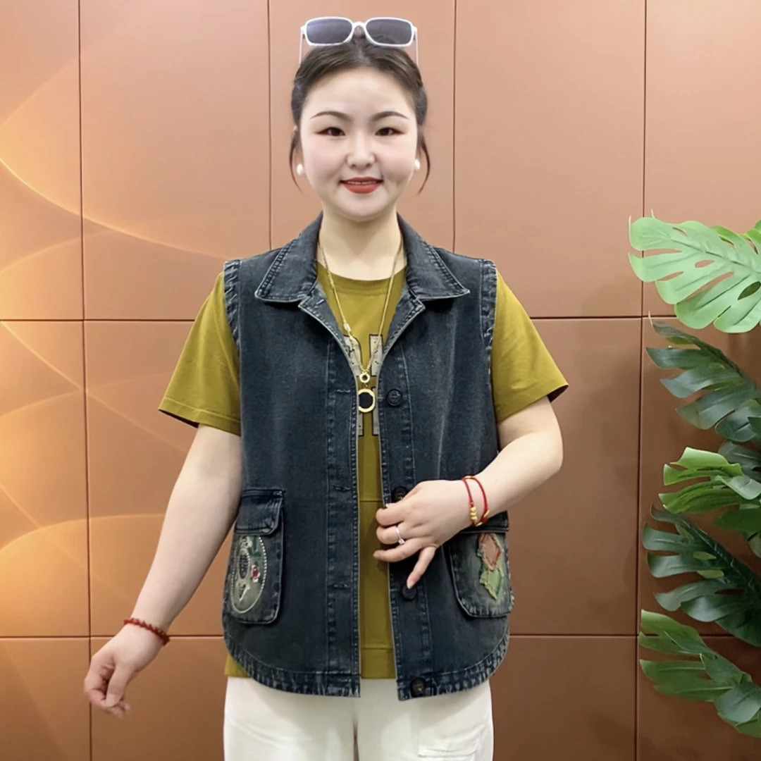 2025夏季新款时尚洋气百搭牛仔马甲女中老年妈妈装宽松显瘦上衣潮
