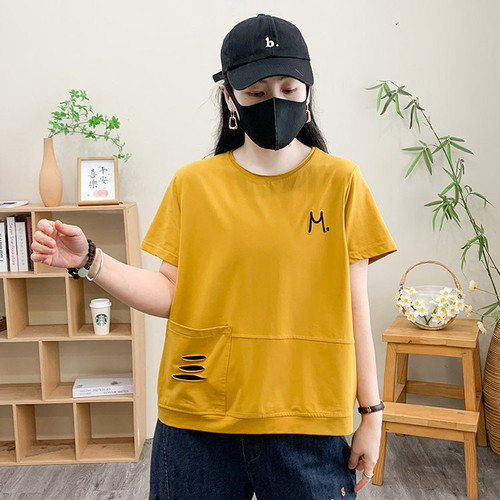 圆领棉质短袖破洞贴布口袋T恤衫