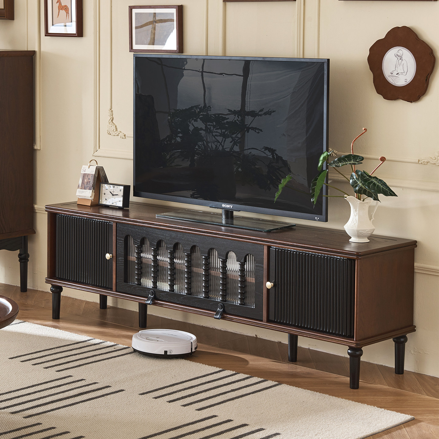 宜宝易森中古风复古电视柜法式实木电视机柜美式2025新款客厅家具