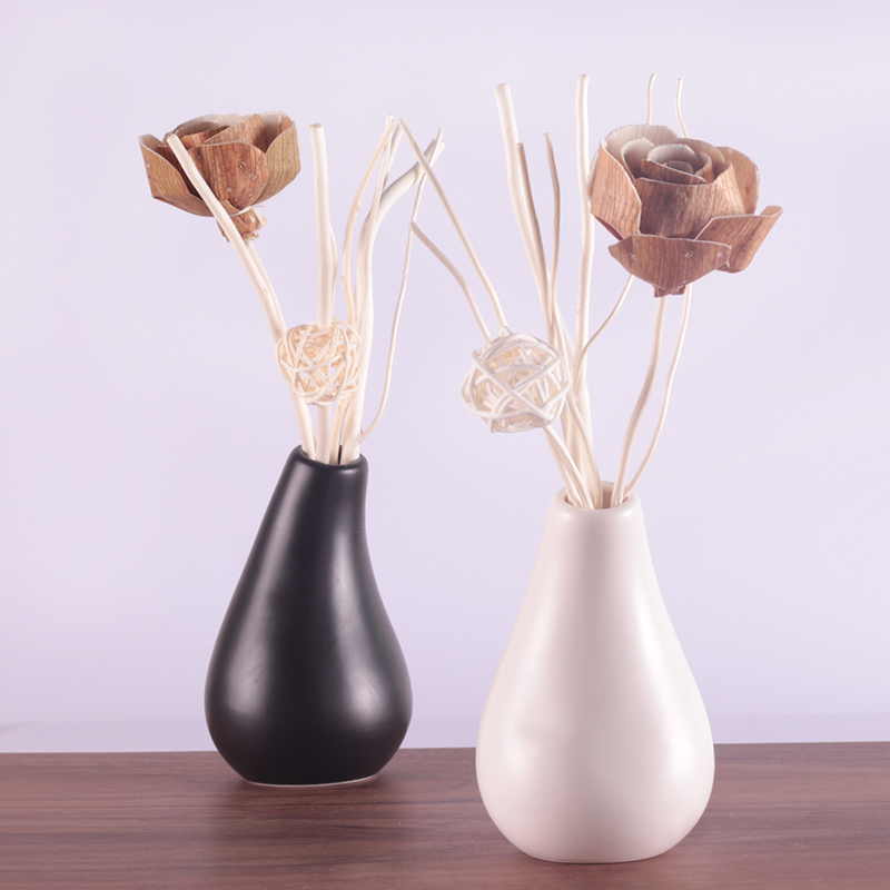 BIWEE日式陶瓷香薰空瓶摆件