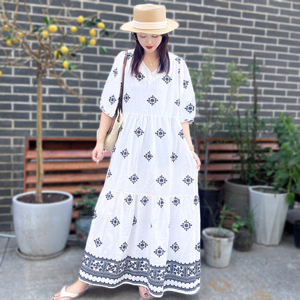 2025夏季新款V领连衣裙七分袖绵绸女长裙子中老年妈妈宽松遮肚子