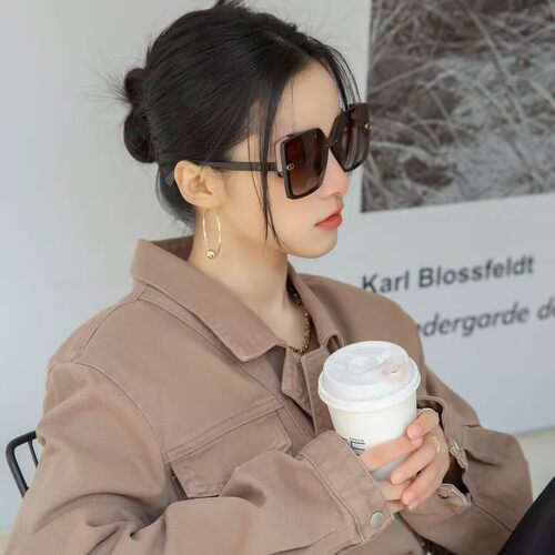 GENUEMOSNT设计师款偏光墨镜