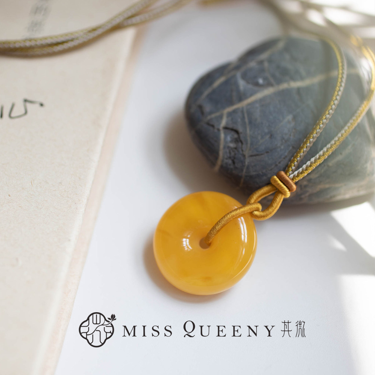 MissQueeny其微|天然蜜蜡平安扣半花半蜜吊坠新中式温润小众气质