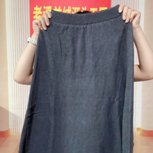 222裙长83精纺