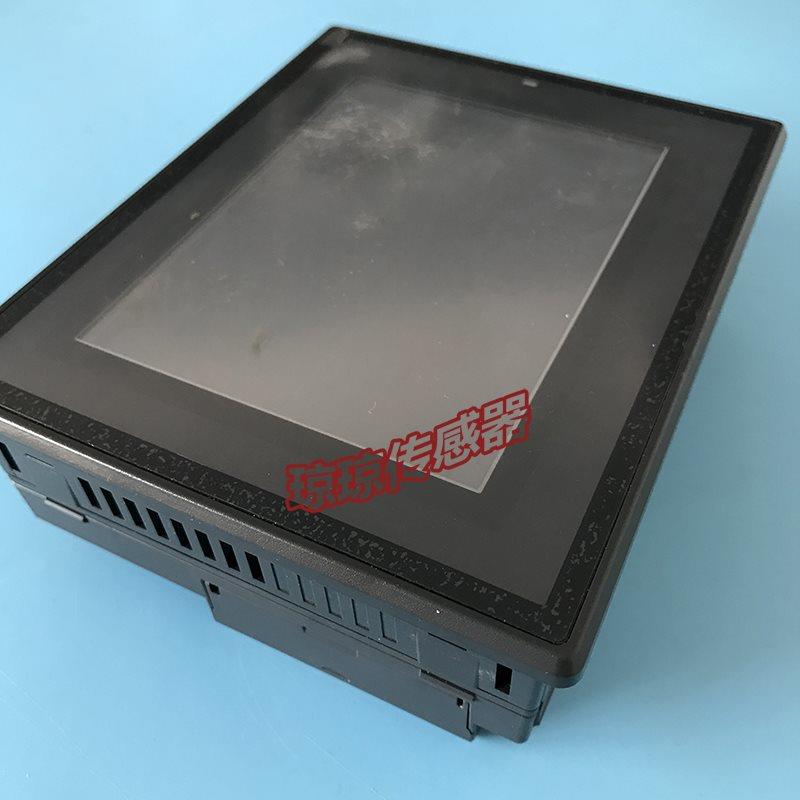 议价KEYENCE基恩士VT3-Q5MA控制人机界面黑白触模屏DC电源型5英寸