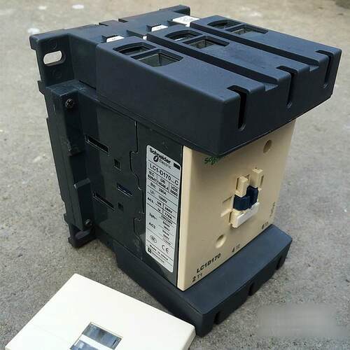 议价  交流接触器 LC1D245M7C 三相开关 245A AC220V