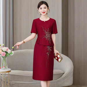 中年妈妈婚礼妈妈婚宴礼服喜婆婆装敬酒连衣裙2025夏季新款礼服裙