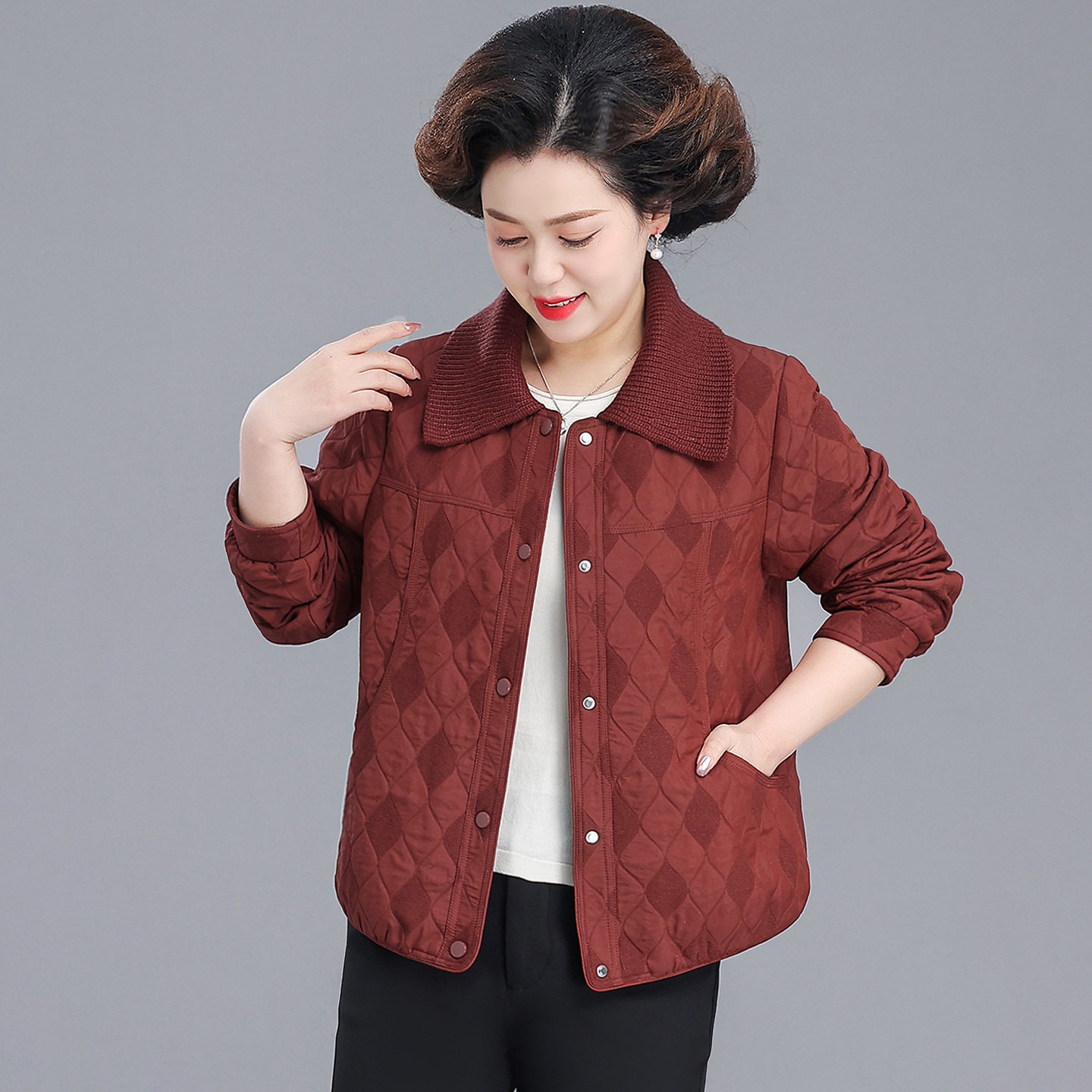 春秋气质中老年妈妈装时尚外套2026新款时尚上衣女装洋气休闲风衣