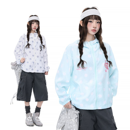 Double L2 可爱休闲风波点刺绣防晒服女透气防紫外线连帽拉链外套