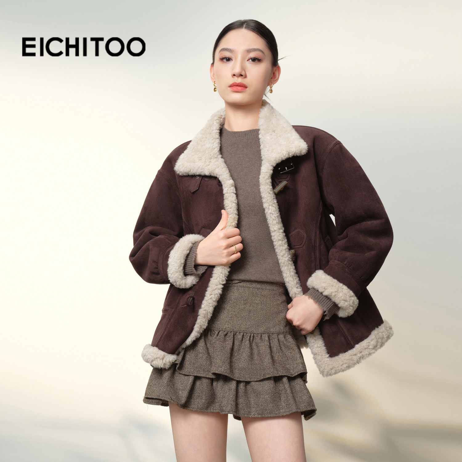 爱居兔复古仿麂皮短外套女2025年冬季新款保暖柔软舒适夹克外套,女装/女士精品,短外套,淘宝优惠券,粉丝福利购,淘宝优惠卷