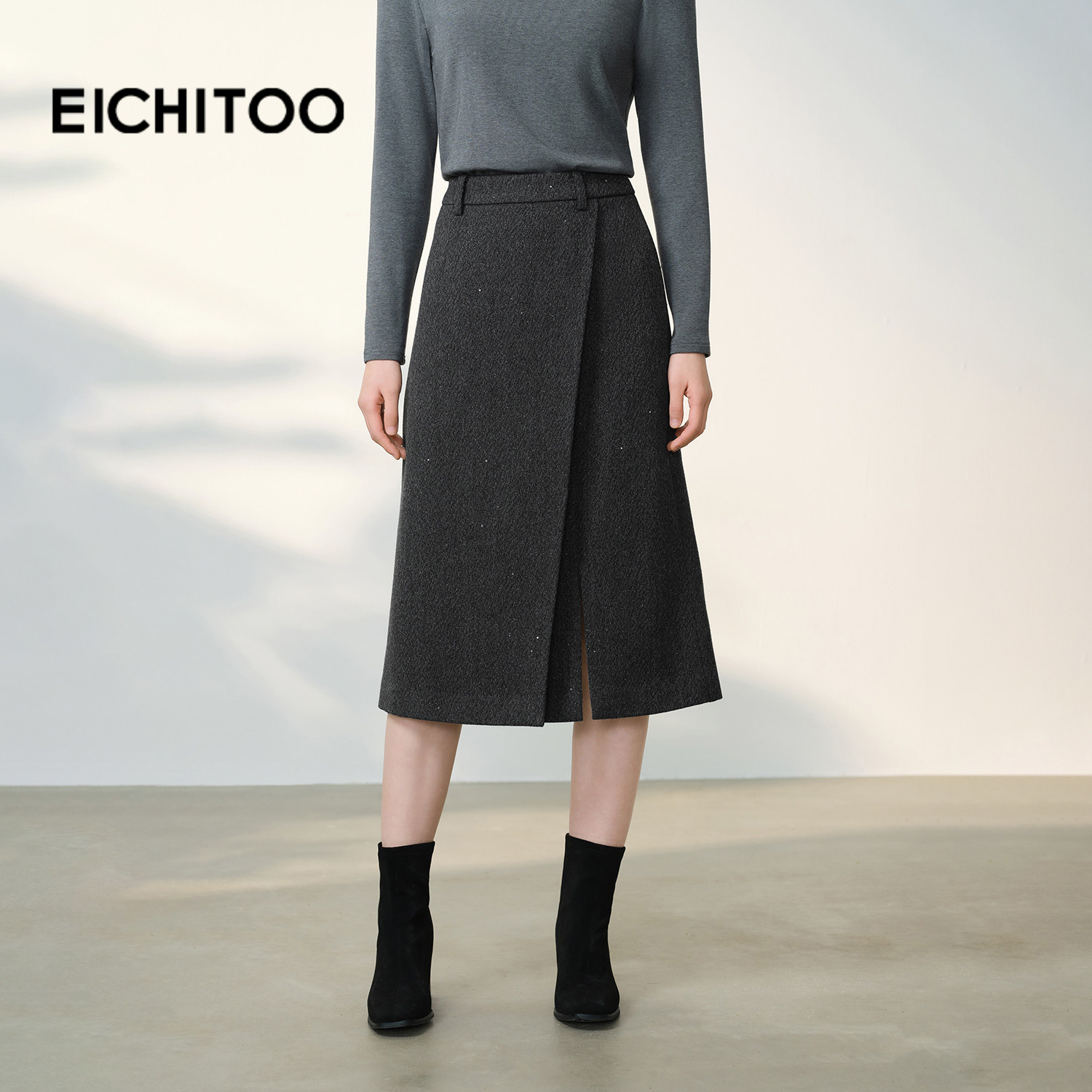 爱居兔气质A字长半身裙2025年冬季新款女设计款开叉通勤半裙