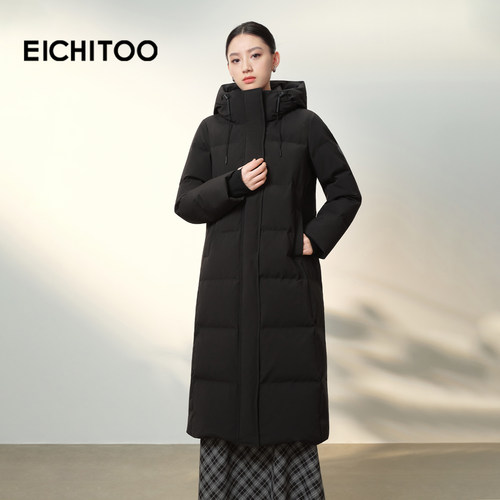 偏户外休闲感的羽绒服，内充鹅绒超高蓬松度