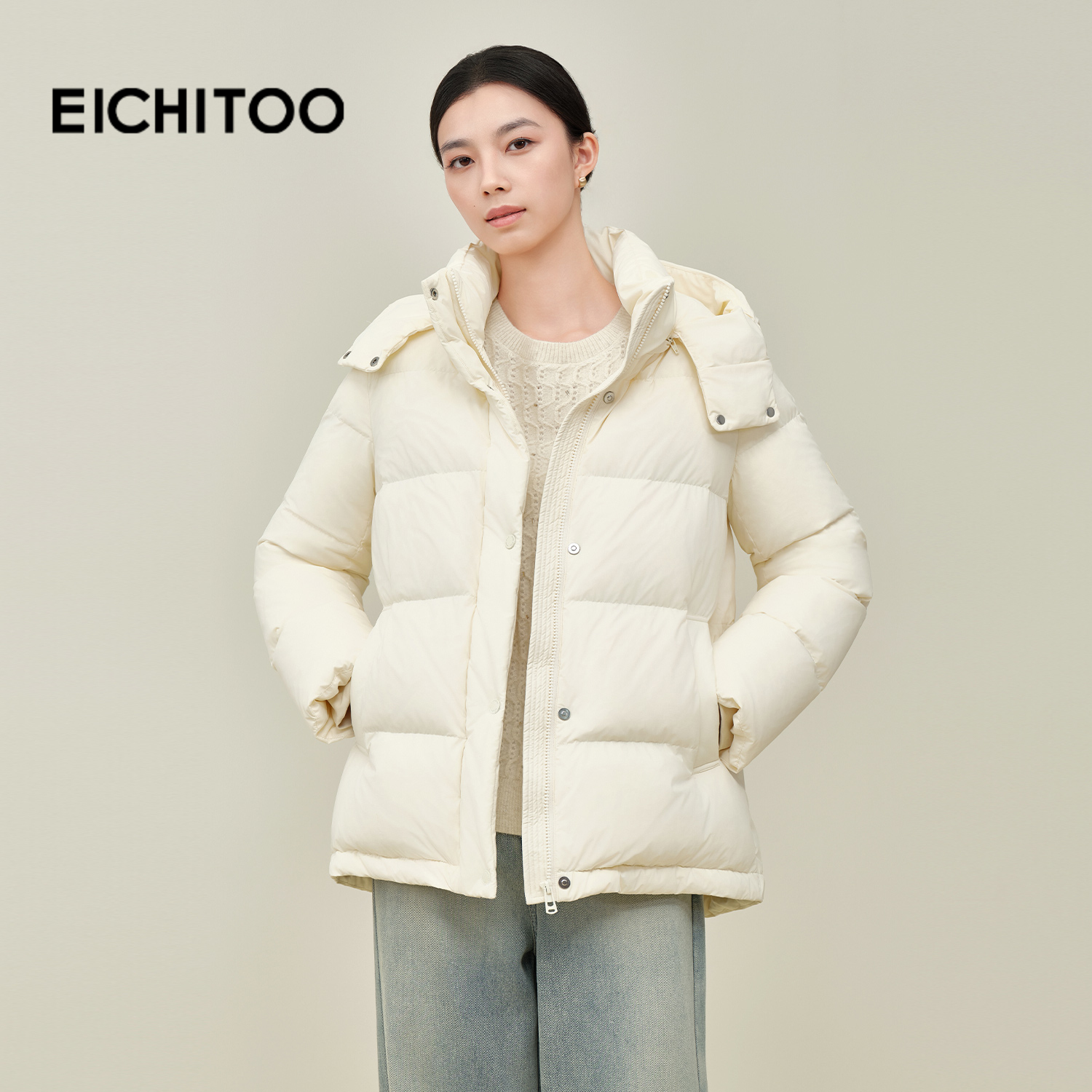 手感细腻，轻盈柔软