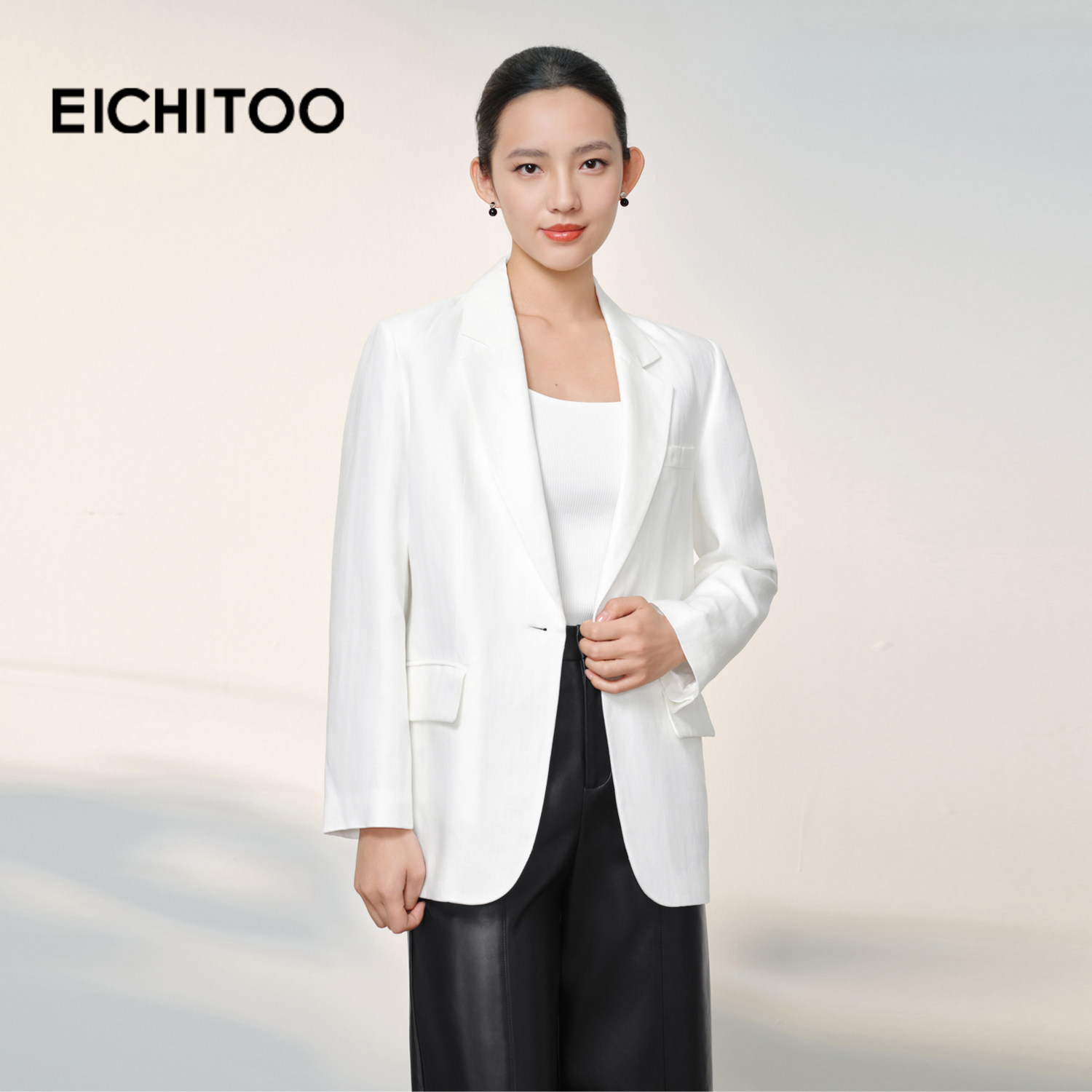 爱居兔含亚麻白色西装外套女2026年春季新款老钱风通勤气质西服