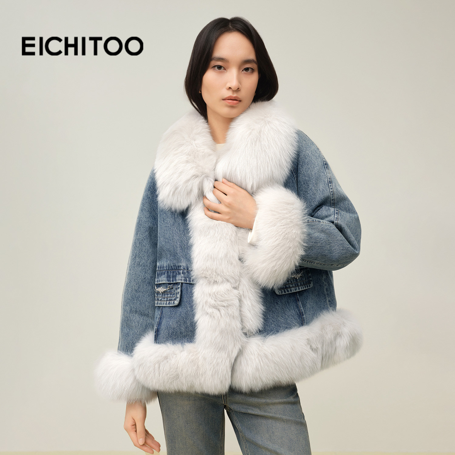 大狐狸毛+质感牛仔的碰撞，轻松年轻又时尚