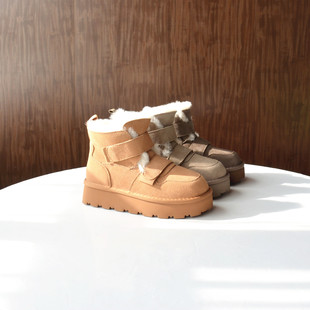 魔术贴大棉靴加厚保暖轻便女短靴 新款 砖贵 羊皮毛雪地靴2025冬季