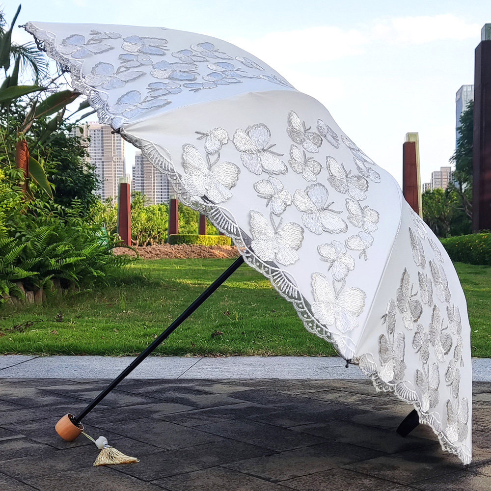 太阳伞防晒防紫外线蕾丝蝴蝶刺绣折叠双层黑胶晴雨两用高贵洋伞女
