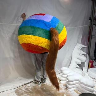 小红书同款马年拍马屁神器彩虹屁屁毛绒装置网红打卡拍照道具