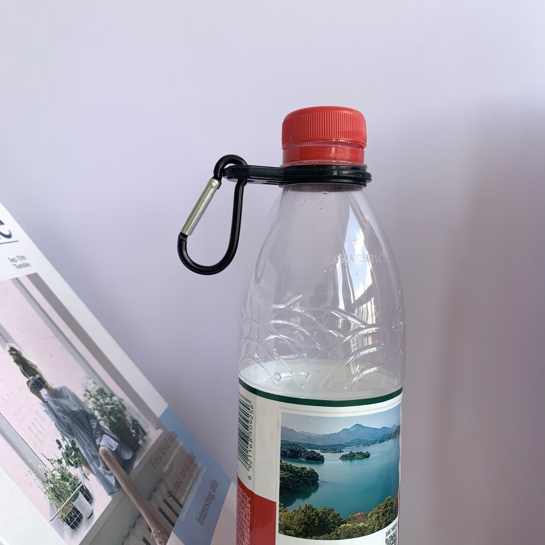 户外登山水瓶挂扣硅胶水瓶扣运动水杯挂扣矿泉水瓶挂扣饮料扣钩