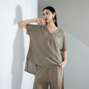 微胖女装2025春夏新款针织短袖T恤女V领不规则天蚕丝纯色上衣6869