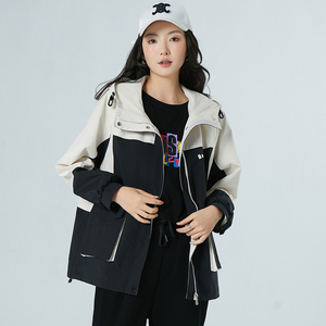 大码女装2025春装胖妹妹洋气时尚休闲开衫胖mm宽松显瘦连帽短外套