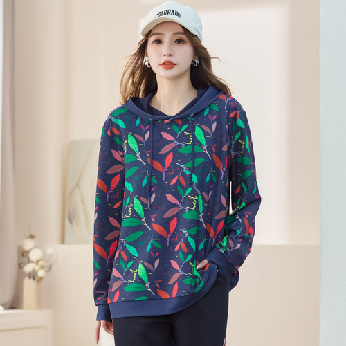 230斤胖mm春装时尚显瘦长袖T恤衫