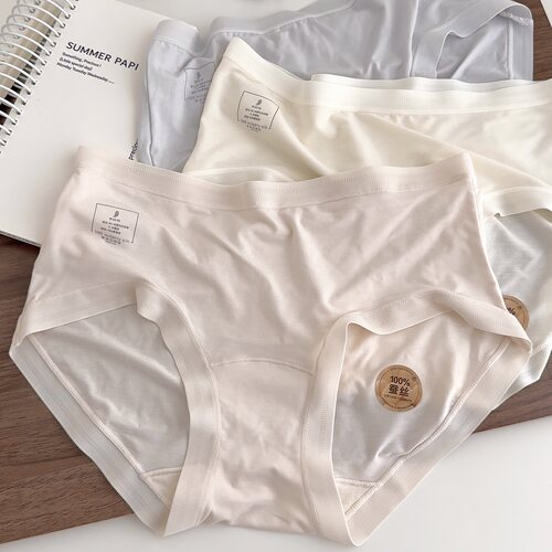 “月光散落在树叶”莫代尔内裤女7A抑菌100%桑蚕丝加长裆女士无痕
