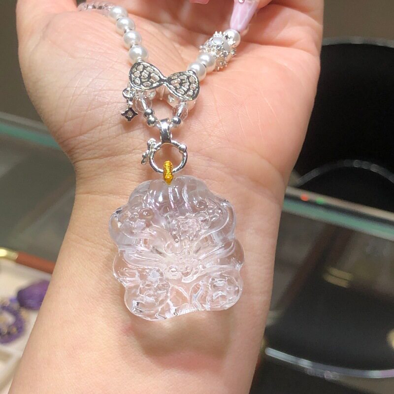 天然白水晶九尾狐吊坠狐仙招财