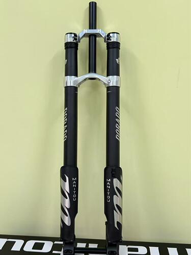 Manitou dorado pro马尼托倒冲双肩叉 山地车双肩200mm行程DH前叉