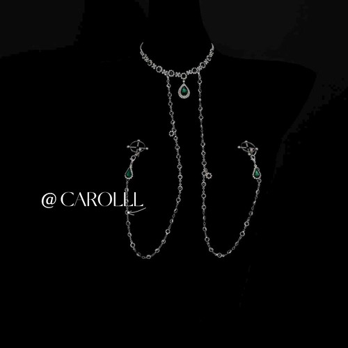 CAROLLL简约祖母绿闪钻项圈身体链胸夹性感饰品