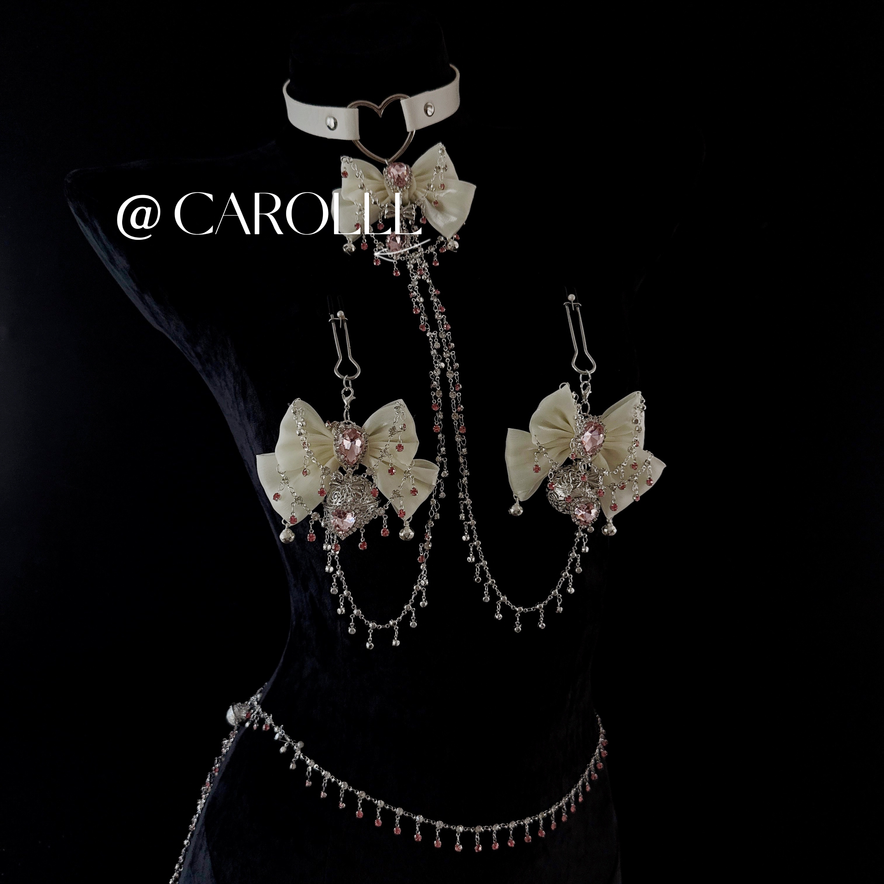 CAROLLL粉红闪钻蝴蝶结可爱项圈身体链
