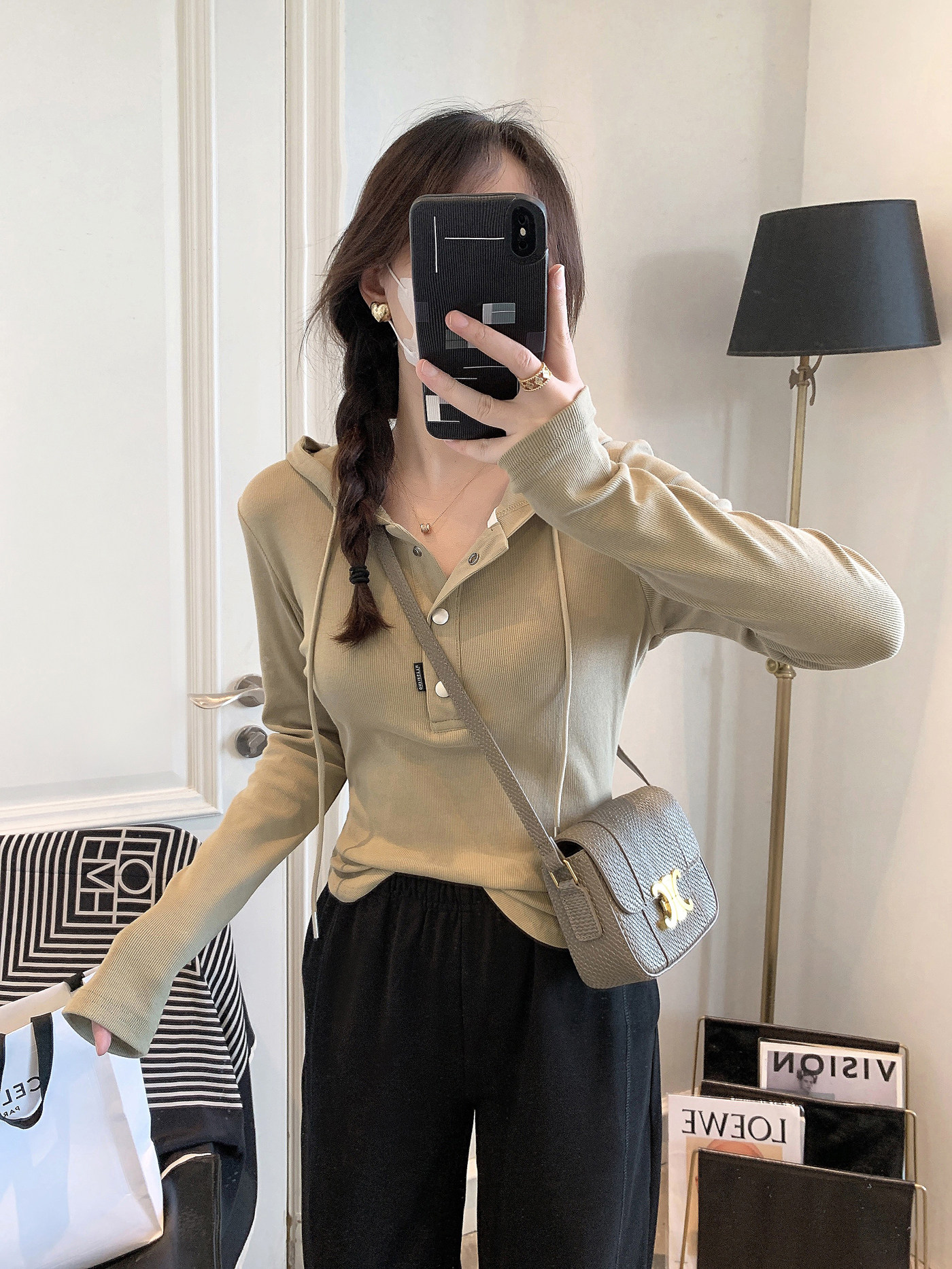 卫衣女2023秋冬新款女装韩版时尚气质打底上衣短款修身连帽t恤女_虎窝淘