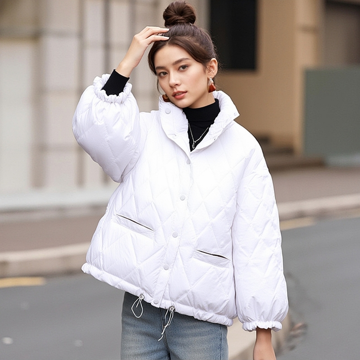 丽新折扣女装 F0 系列25冬装90白鸭绒填充休闲灯笼袖纯色女羽绒服