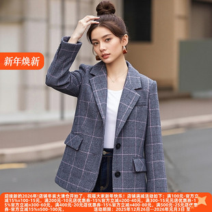 年轻都市女性格子毛呢西装 系列25秋冬新款 外套 P飘 丽新折扣女装