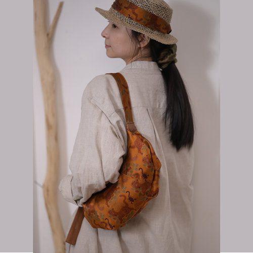 香云纱新中式复古斜挎女包