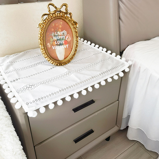 复古法式蕾丝小毛球不透明桌布床头柜盖巾ins桌垫餐垫化妆盒盖布