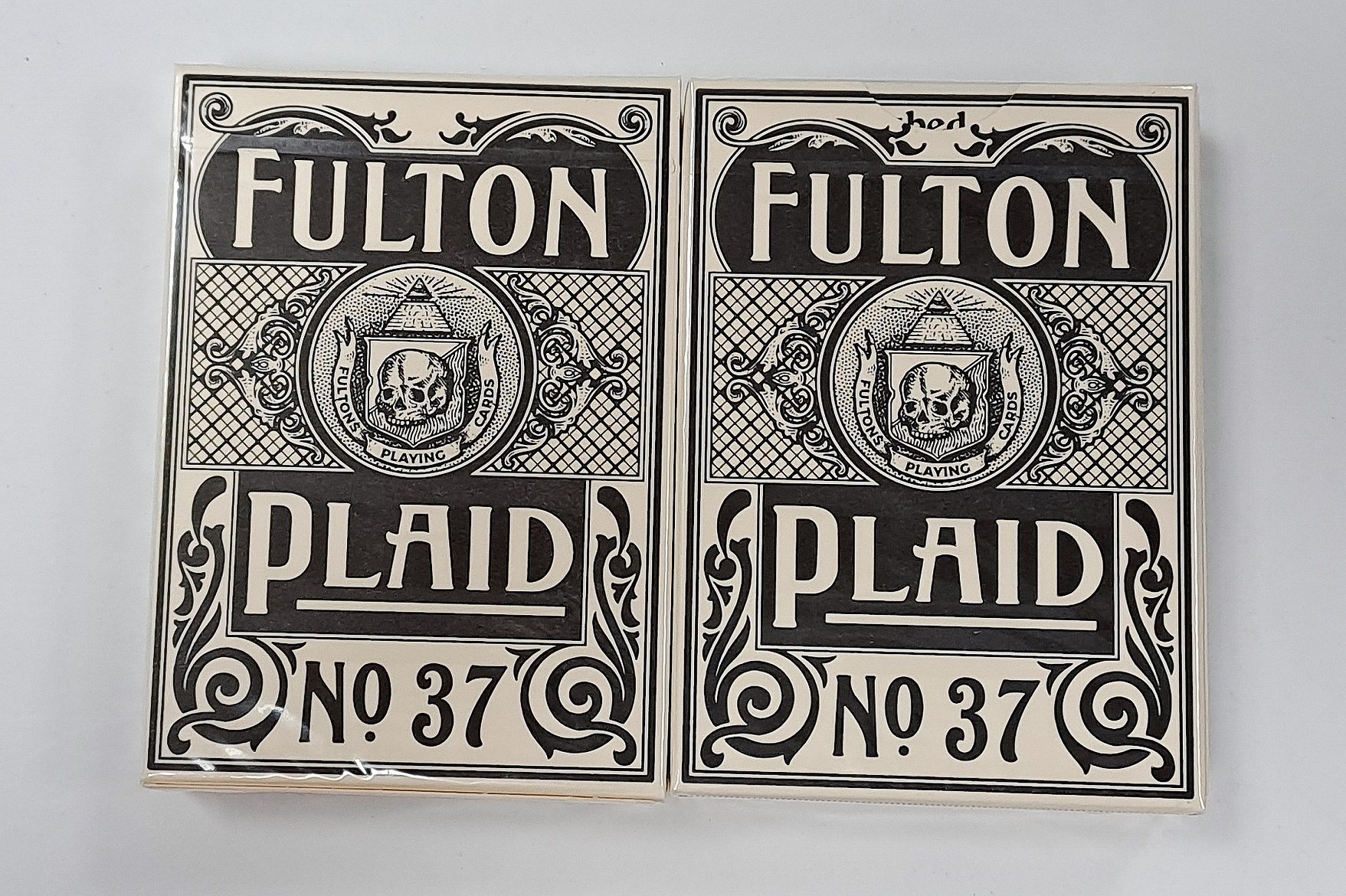 美國原裝進口 Fulton Plaid DD富爾頓格子 白色 花切收藏 撲克牌