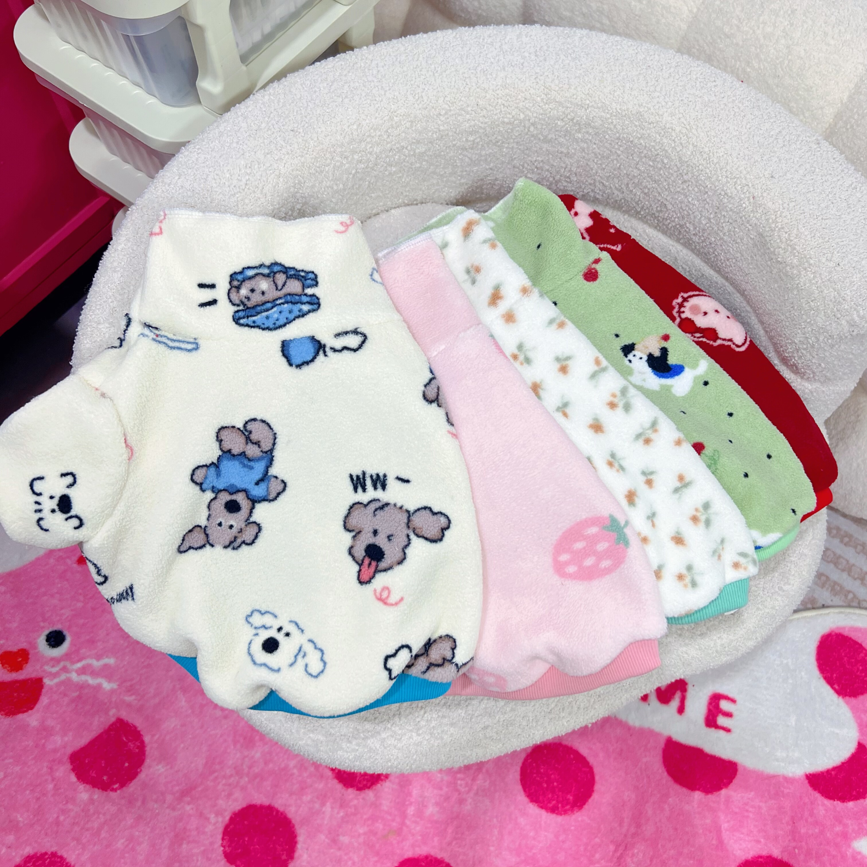 [kitty碎花狗狗雪花绒过冬保暖衣]  FB小众原创法斗狗狗衣服恶霸