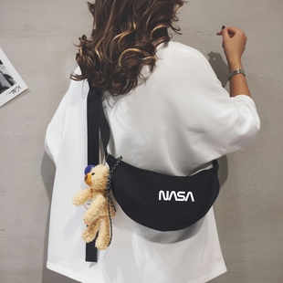 NASA联名潮牌女士斜挎包2025夏季新款休闲百搭饺子包男单肩包胸包