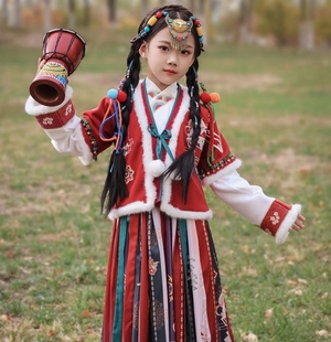 茉胭神鹿少女冬季新款女童民族异域古风套裙儿童汉服拜年服套装