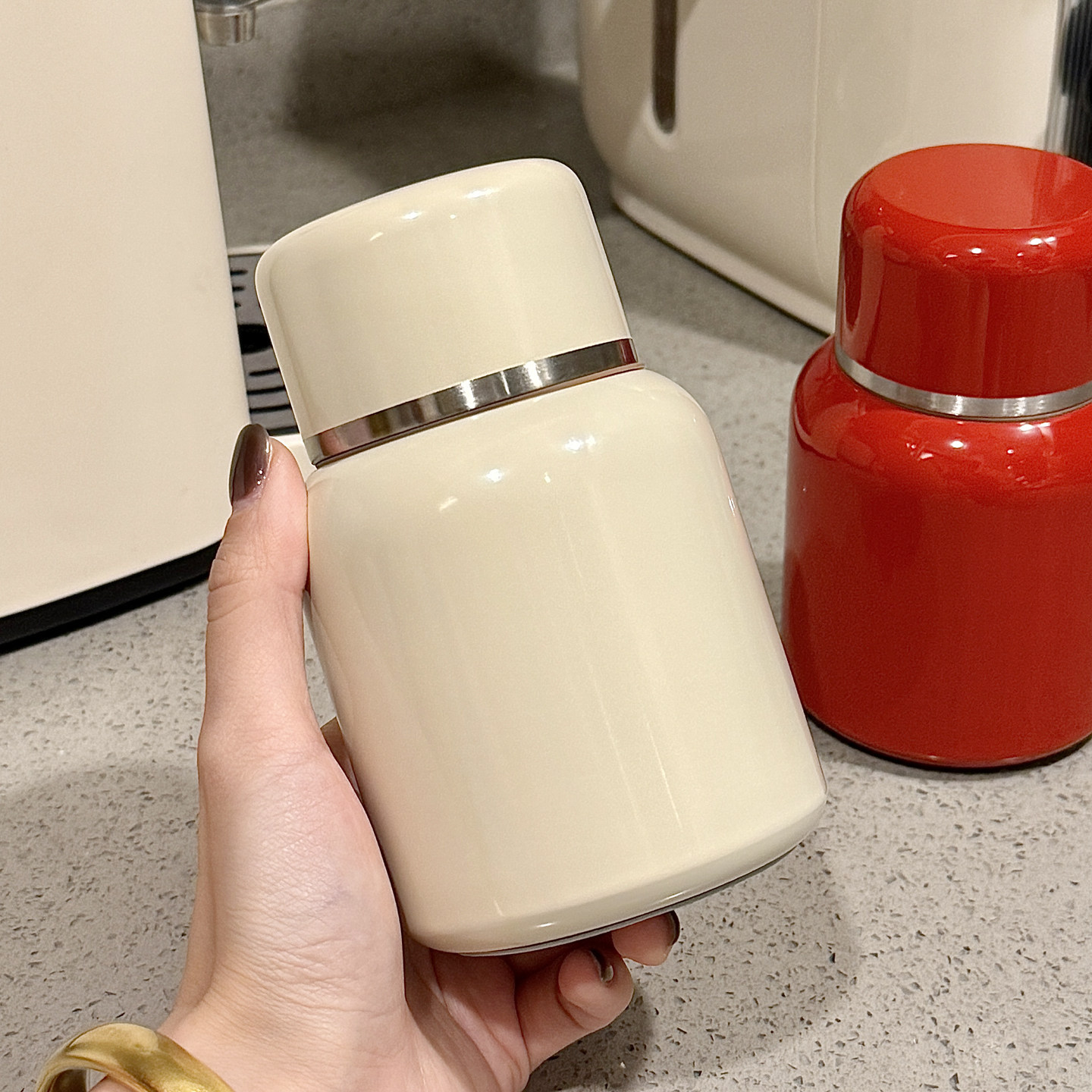 便携小巧保温杯女士高颜值2026新款316不锈钢水杯带盖喝水泡茶杯