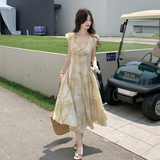 夏日小清新浪漫度假风印花连衣裙女2025夏季新款高腰显瘦绝美长裙，女装连衣裙，2C153