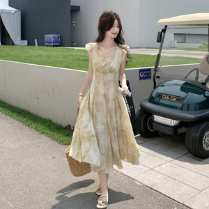 夏日小清新浪漫度假风印花连衣裙女2025夏季新款高腰显瘦绝美长裙图片