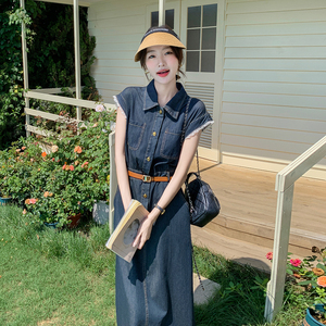 港风复古深蓝色牛仔连衣裙女夏季新款韩版收腰显瘦蕾丝拼接衬衫裙图片