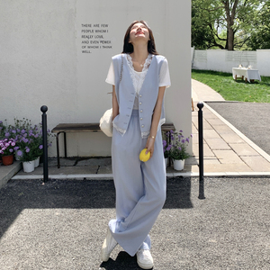 蓝色盐甜系穿搭减龄蕾丝马甲套装女夏新款时尚洋气t恤长裤三件套图片
