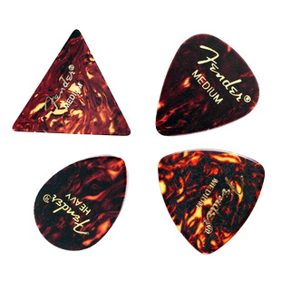 Fender芬达 经典款赛璐珞吉他拨片 电木民谣小泪滴直圆三角型弹片